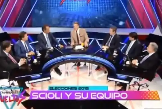 Scioli presentó públicamente parte de su gabinete presidencial