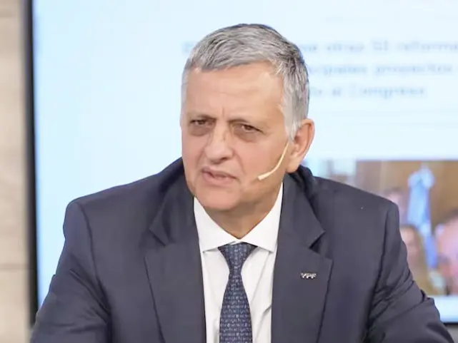 El Presidente de YPF celebró la reforma laboral y anticipó exportaciones de energía por USD 14.000 millones en 2026