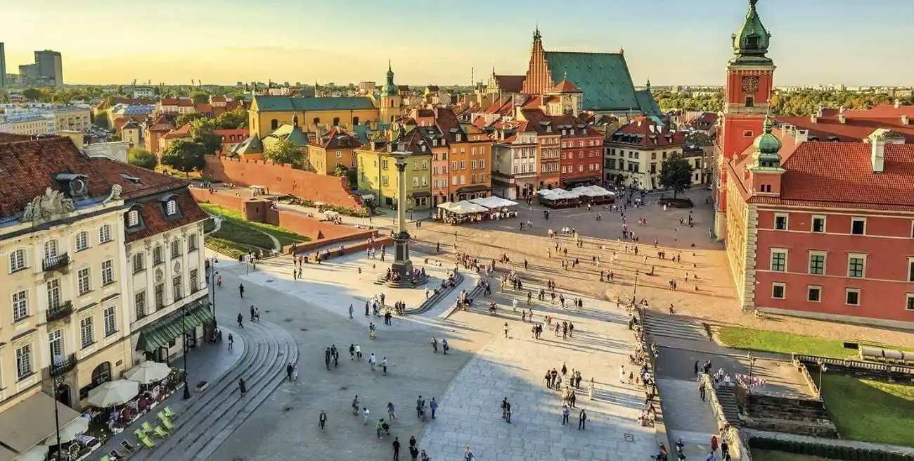 Desde el gobierno polaco remarcan que el incremento en las licencias no implica una flexibilización de la normativa, sino una mayor demanda ciudadana dentro de un marco legal estricto.