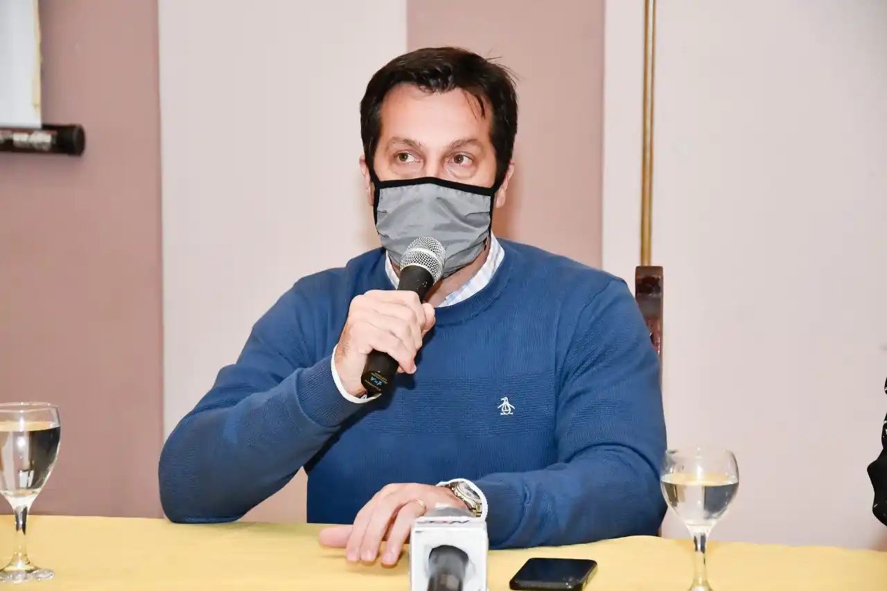 "Baby shower" clandestino en Necochea: Estalló el brote con 18 casos en total y vuelven a fase 1