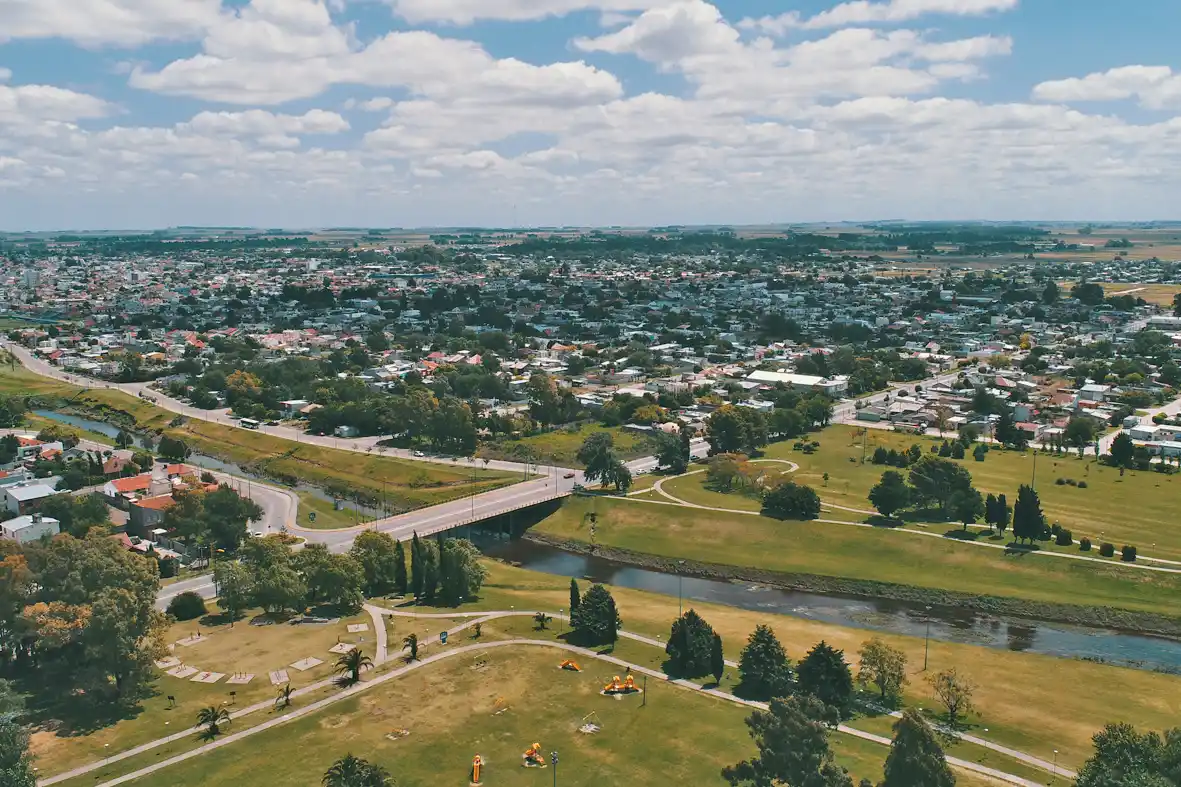 Olavarría es "ciudad protegida" contra el COVID pero tiene un alto porcentaje de población que no se vacunó