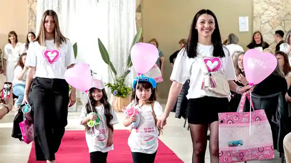 Moda y solidaridad en el desfile de “Todo para ellos”