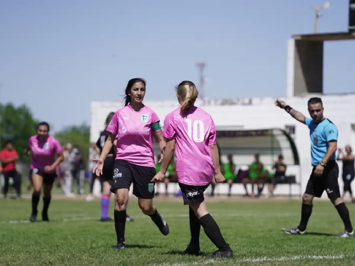 Se realizará una prueba jugadoras en Sportivo 