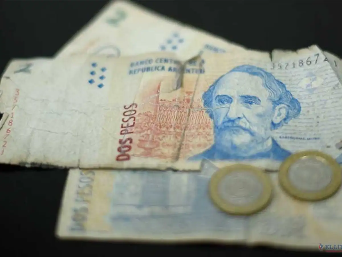 Extienden plazo hasta el 31 de mayo para canjear billetes de $2 