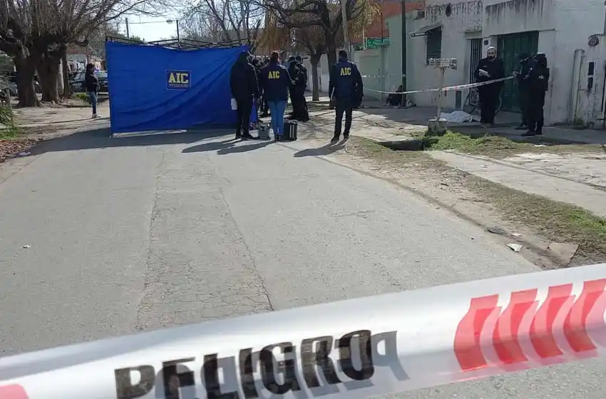 Salió de prisión hace una semana y lo asesinaron desde una moto a plena luz del día