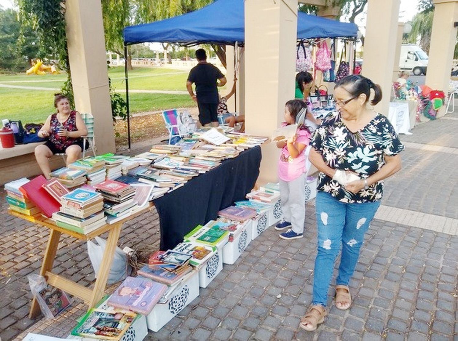 “Paseo del Río” se traslada a la Plaza 25 de Mayo