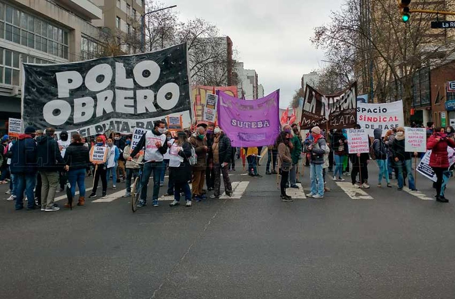 Diferentes organizaciones y sindicatos se movilizaron hacia el municipio