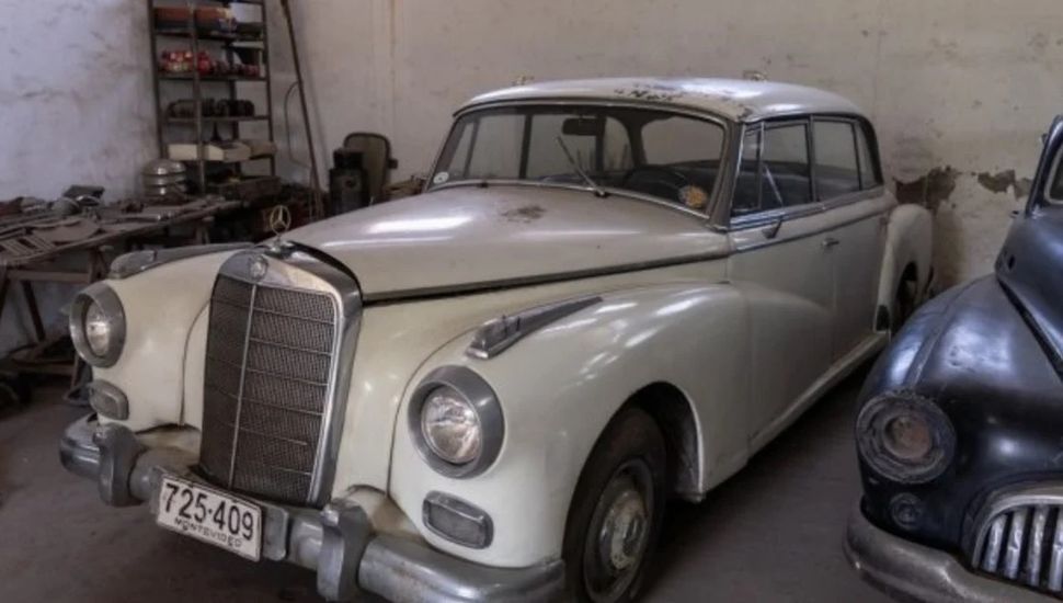 Subastan 29 autos de colección en Junín: Son de la época de la posguerra y hay hasta un “Justicialista Sport”