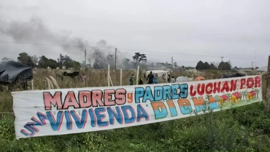 Toman terrenos municipales en el Barrio Don Emilio