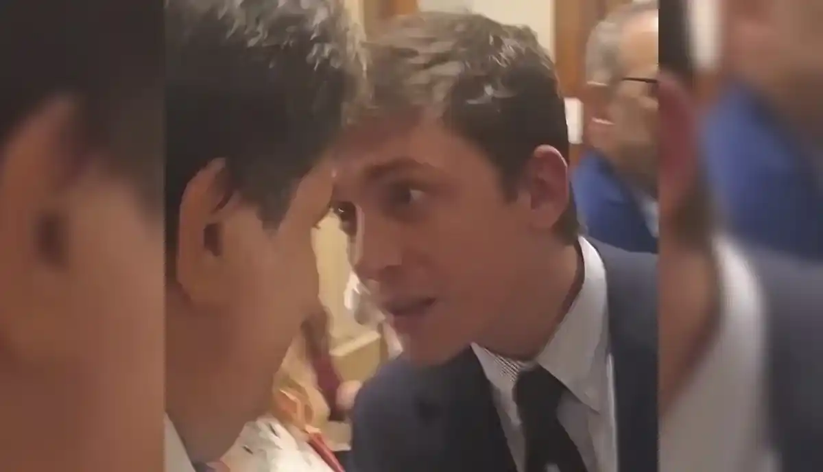 Fuerte advertencia del asesor presidencial Santiago Caputo