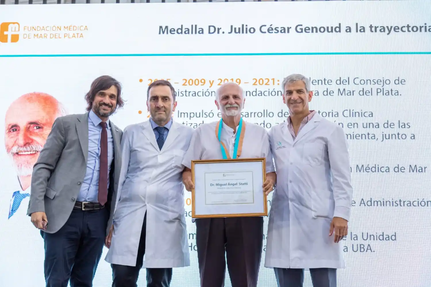 Se entregó la medalla "Julio César Genoud" al Dr. Miguel Ángel Statti.