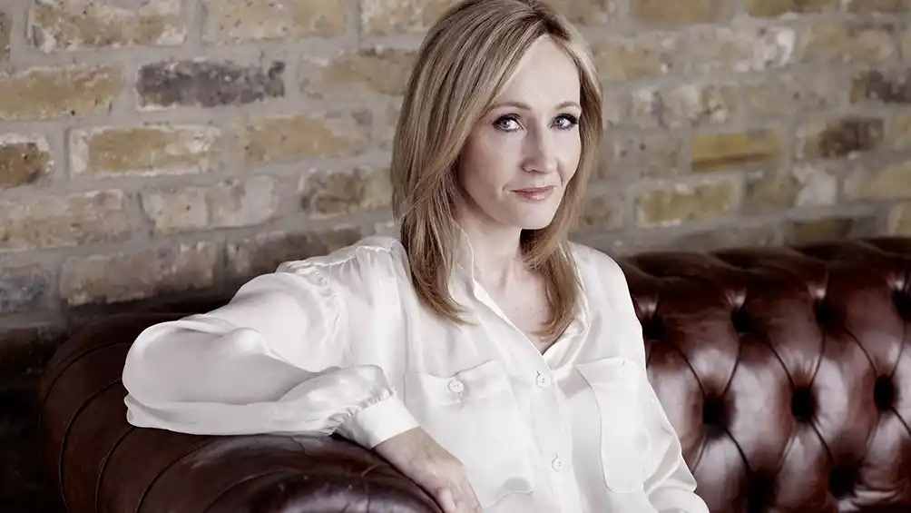 Amenazan con boicotear publicación de libro de J.K.Rowling