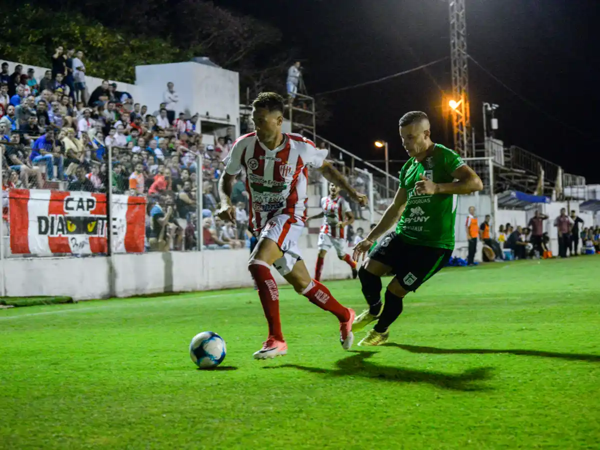 Los goles de Atlético Paraná 1 - Sportivo Belgrano 1 