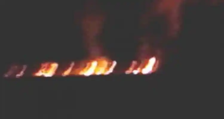Incendio en el campo de exagricultores