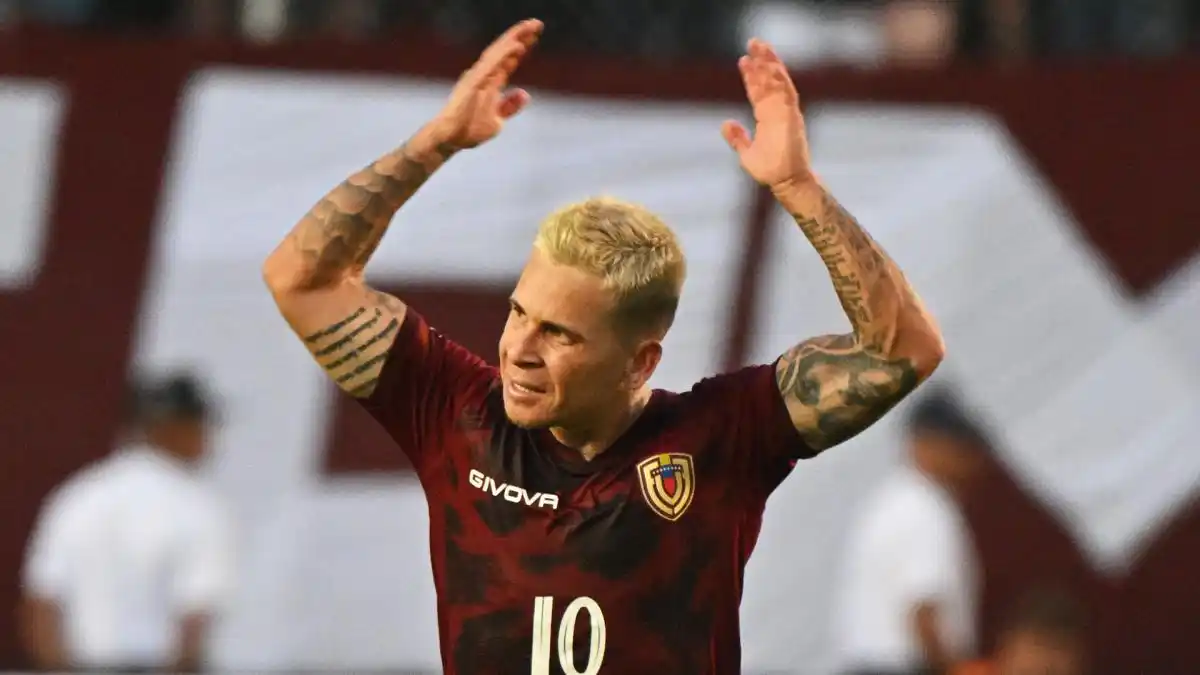 Venezuela goleó a Chile por la cuarta fecha de las Eliminatorias Sudamericanas.