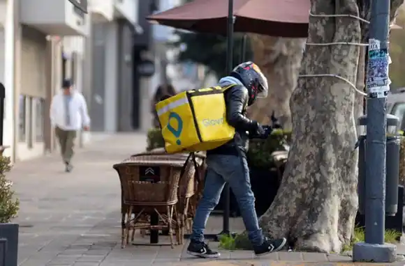 Repartidores en alerta por la inseguridad: “Nos sacan la moto y nos arruinan”
