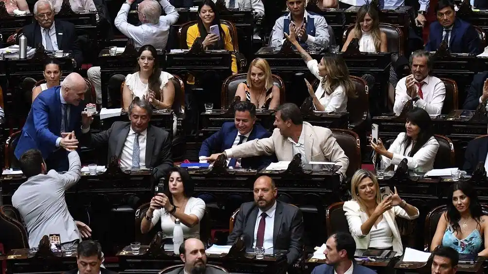 Diputados aprobó en general el proyecto de la ley “Bases”