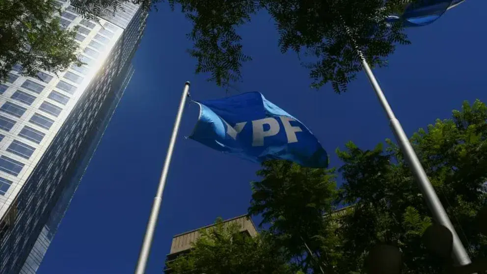 YPF permitirá comprar acciones desde su app: cómo funcionará el nuevo sistema