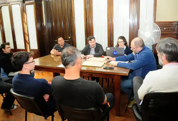 Se conocieron las ofertas para realizar el cambio de parte del techo del hospital de Vela