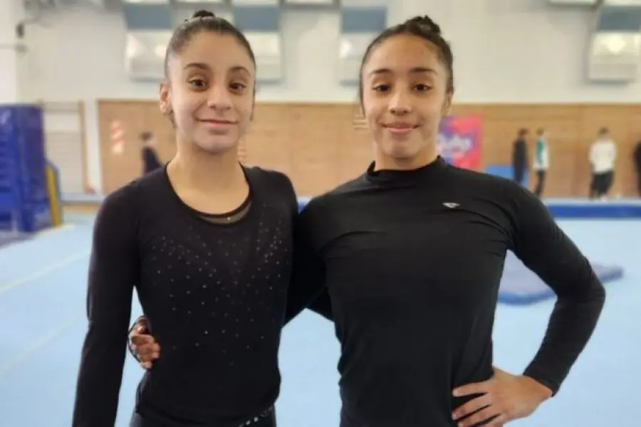 Emilia Acosta y Lucía González particparon de una concentración en Buenos Aires