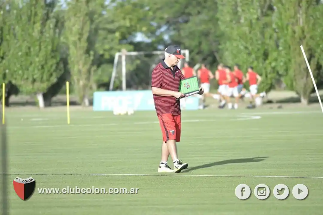 Colón jugará su primer amistoso ante el Rampla Juniors