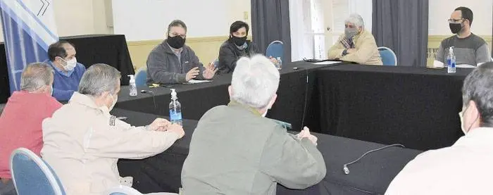 Francolini  insiste a las fuerzas de seguridad para que sus  efectivos cumplan funciones en las localidades donde  fueron consignados sin  trasladarse de una  ciudad a la otra
