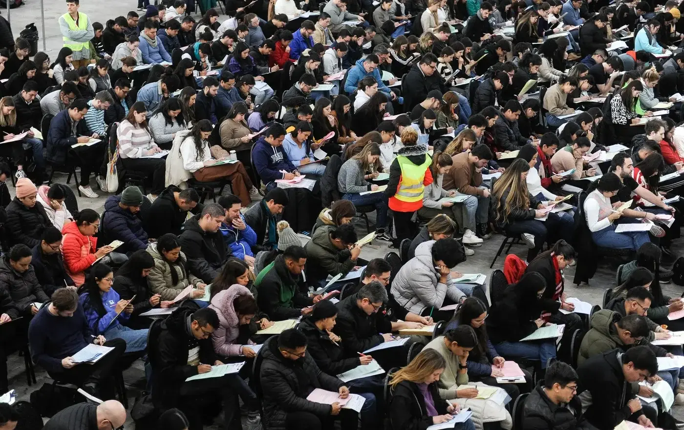 Más de 7 mil inscriptos rendirán el examen para las residencias médicas bonaerenses 2026