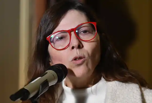 Batakis dijo que cree “en el equilibrio fiscal” y que seguirá con el actual programa económico