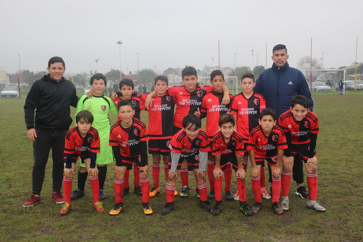 Luego de tres semanas se retomó la actividad en el Torneo Oficial
