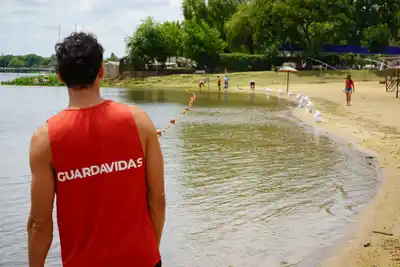 Reabrió el Balneario Municipal y la temporada de verano ya se vive en la Costanera de Paraná