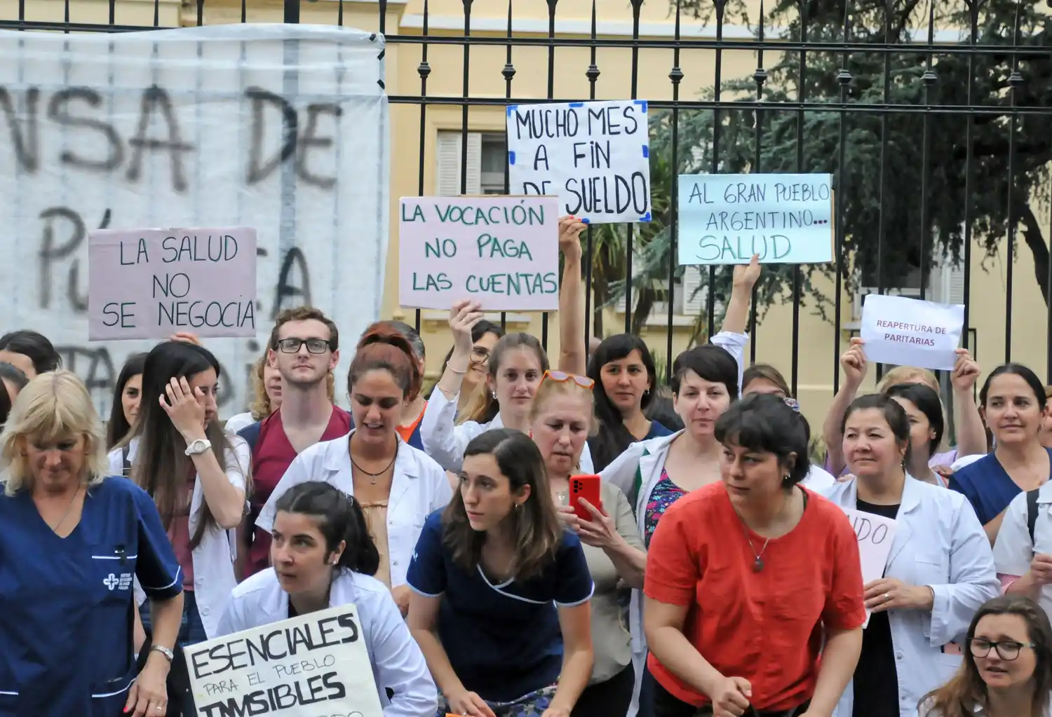 Protesta Medicos 17-11-22 - 6