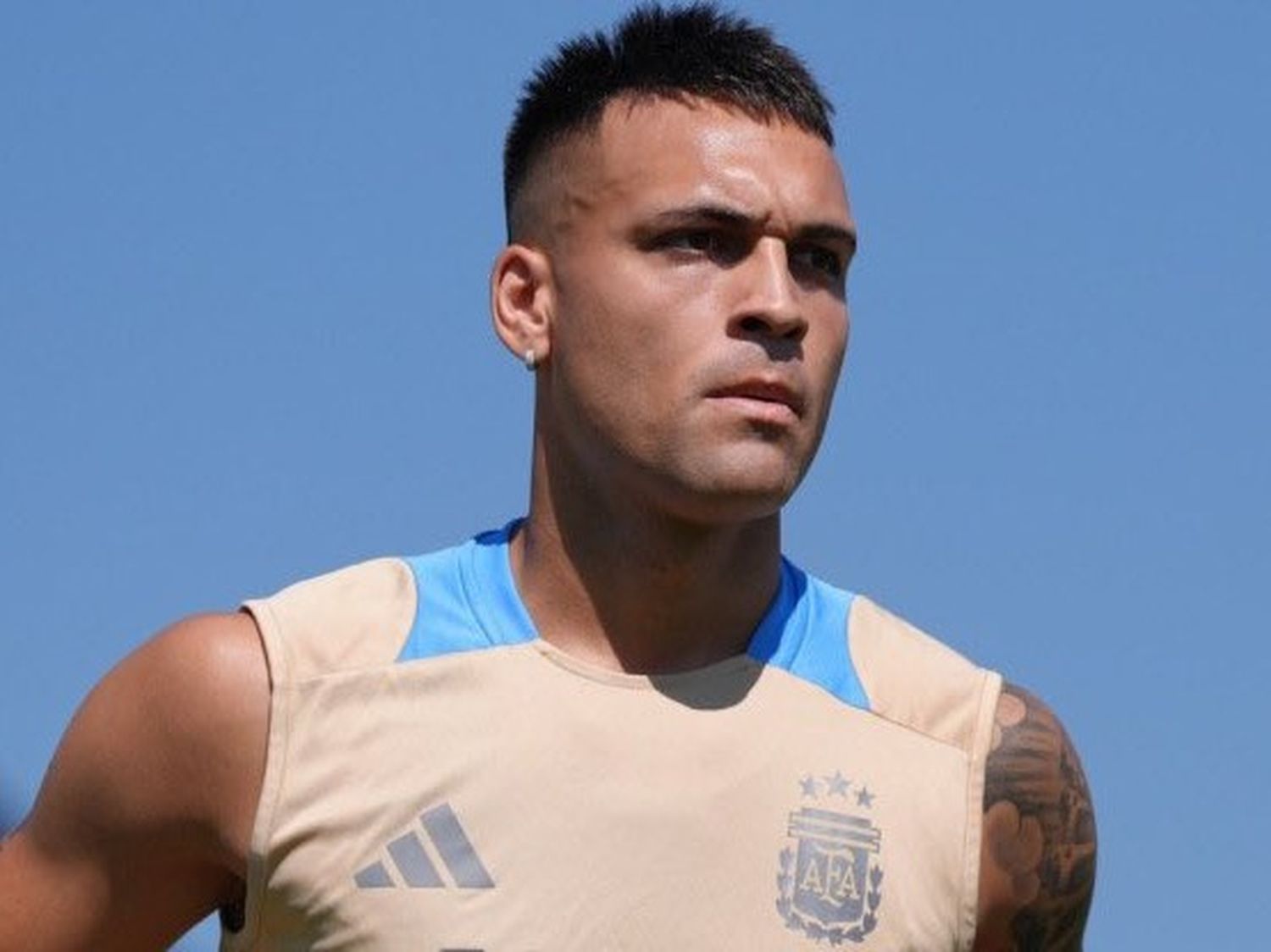 Lautaro Martínez, otra baja de peso para el seleccionado