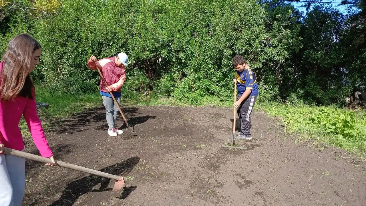 Trabajos de chicos Escuela N° 503 Puerto Ciudad