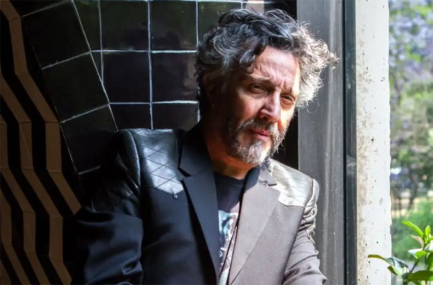 Fito estuvo acompañado por la actriz en la presentación
