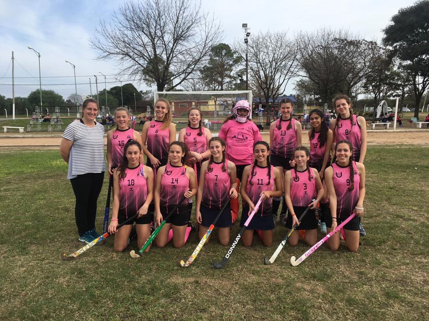 La Escuela Municipal de Hockey completó la primera ronda del Torneo 2019
