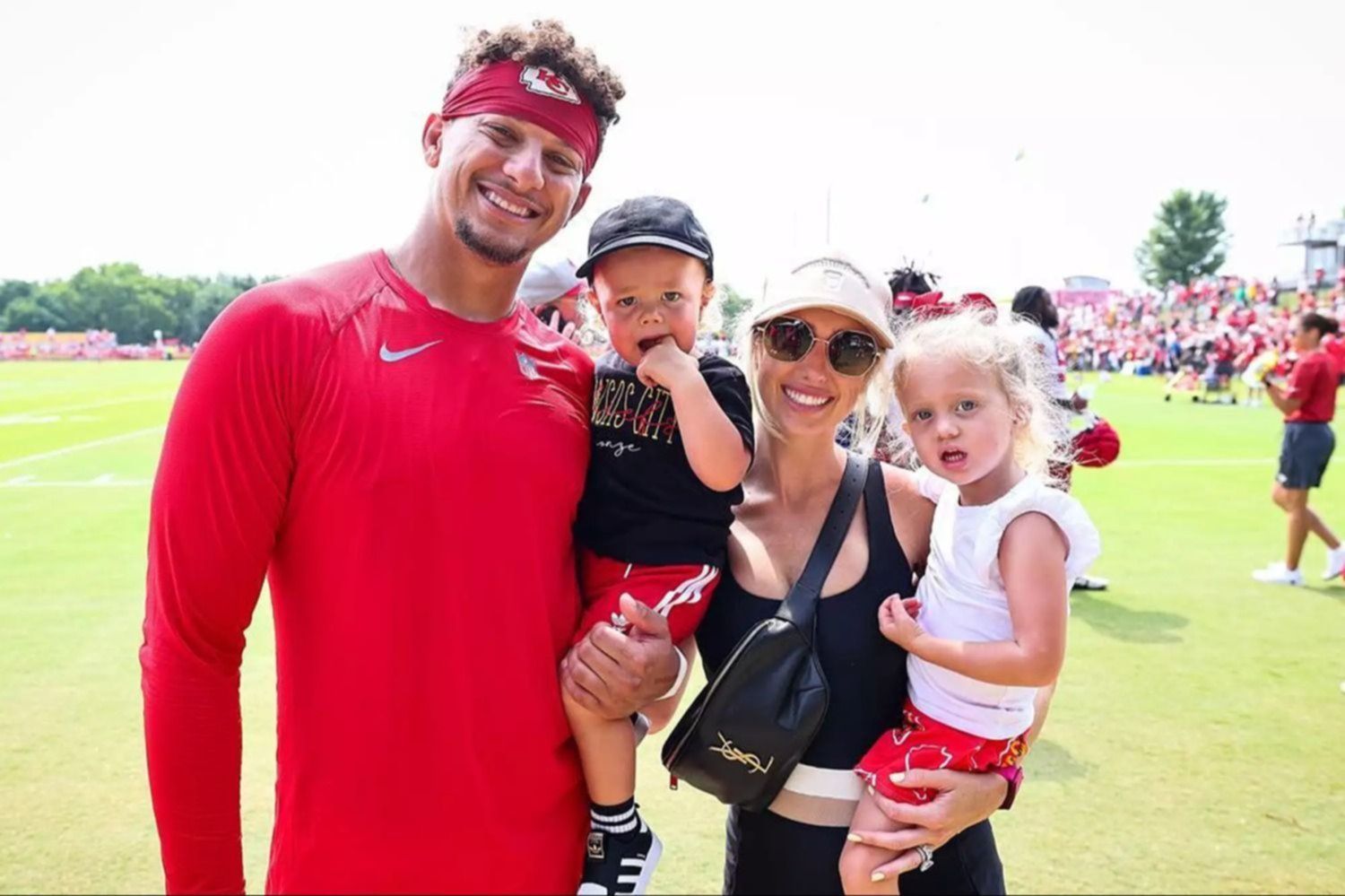 Patrick Mahomes celebra el cumpleaños de su esposa Brittany con una dulce publicación