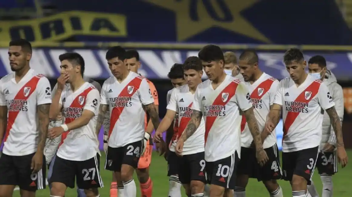 Más problemas para River: confirmaron otros cinco casos positivos