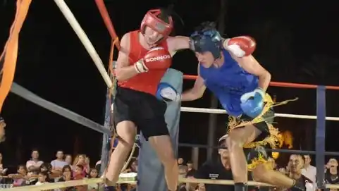 Velada de boxeo en el Club Estudiantes