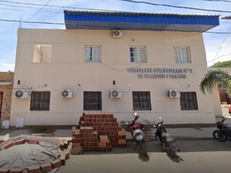 La agresora se encuentra prófuga actualmente