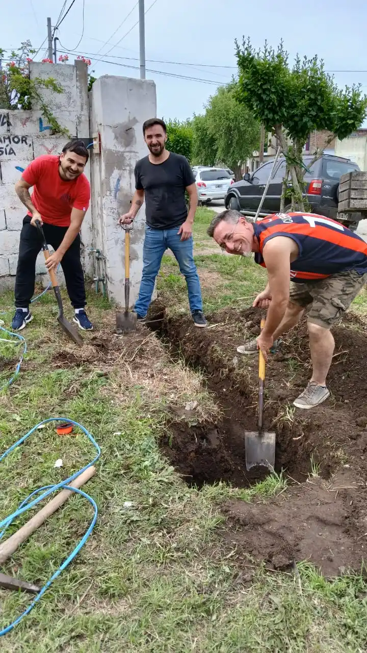 Los sanlorencistas trabajan en la sede.
