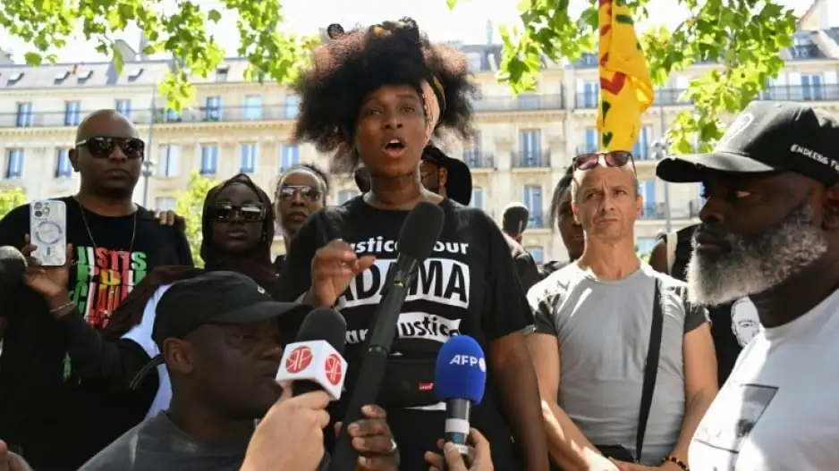 La marcha de ayer fue contra la violencia policial y en memoria de Adama Traoré.