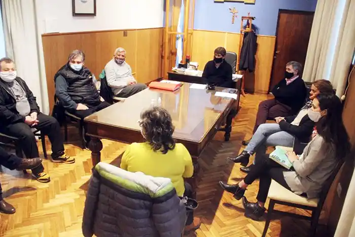 Fioramonti y los municipales tratan la recomposición salarial