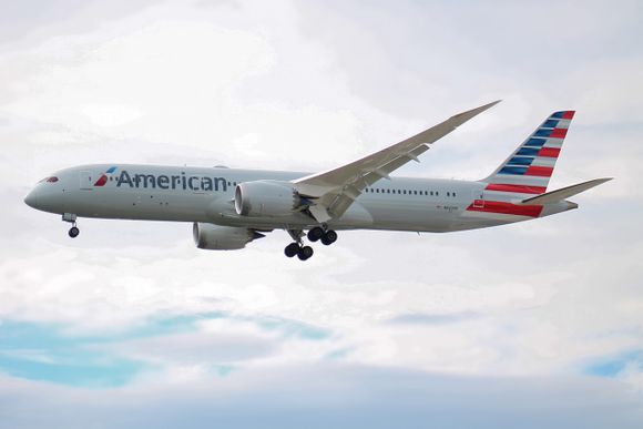 American Airlines apoyará esfuerzos humanitarios en Ucrania