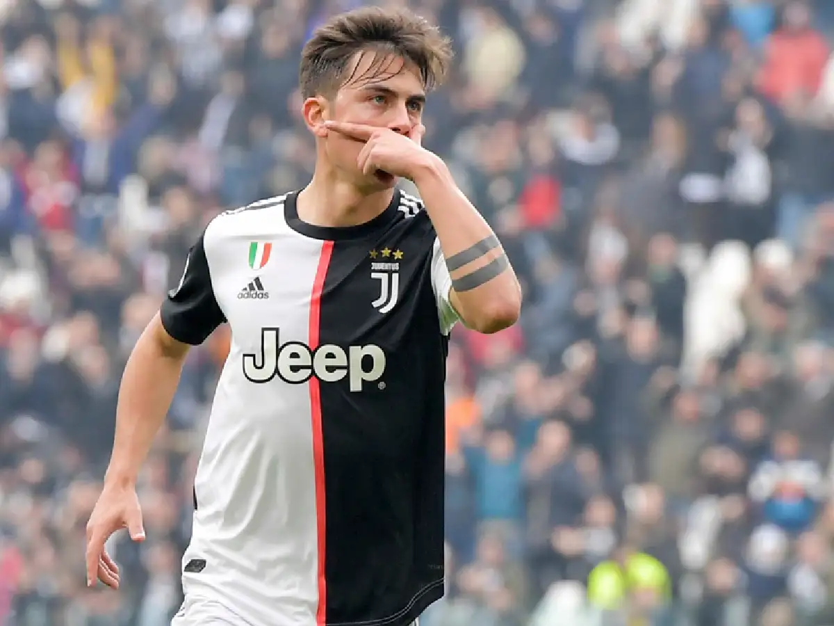 Juventus, con el aporte de Dybala, ganó y es único líder 