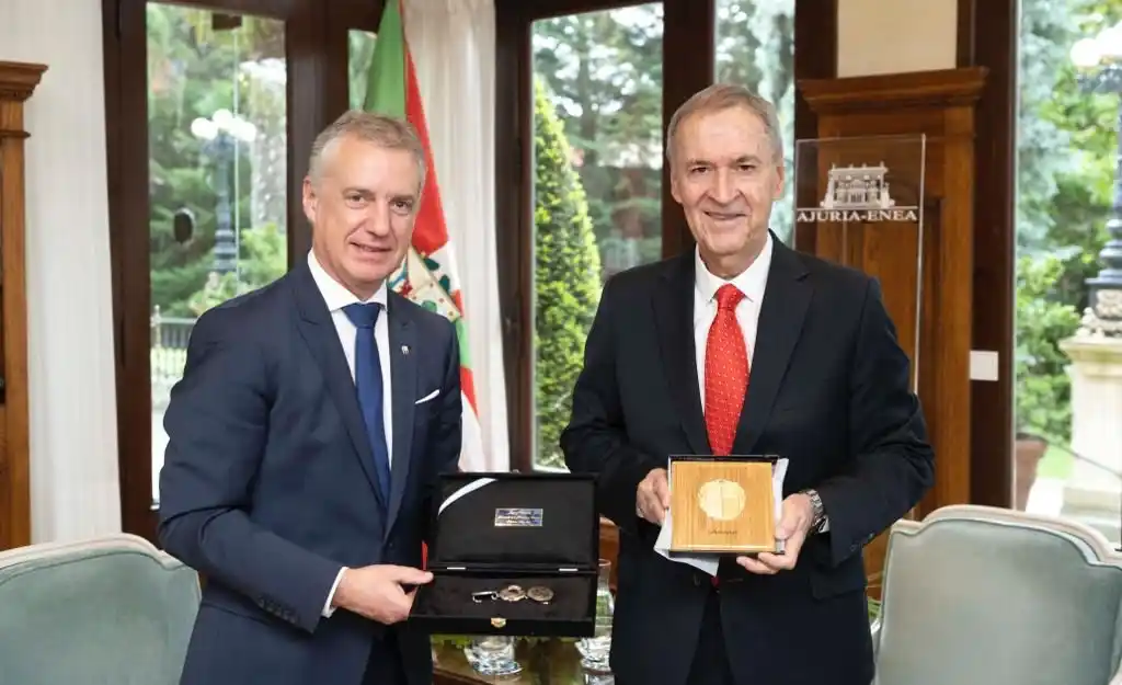 Schiaretti fue recibido por su par del Gobierno vasco para avanzar en acuerdos estratégicos
