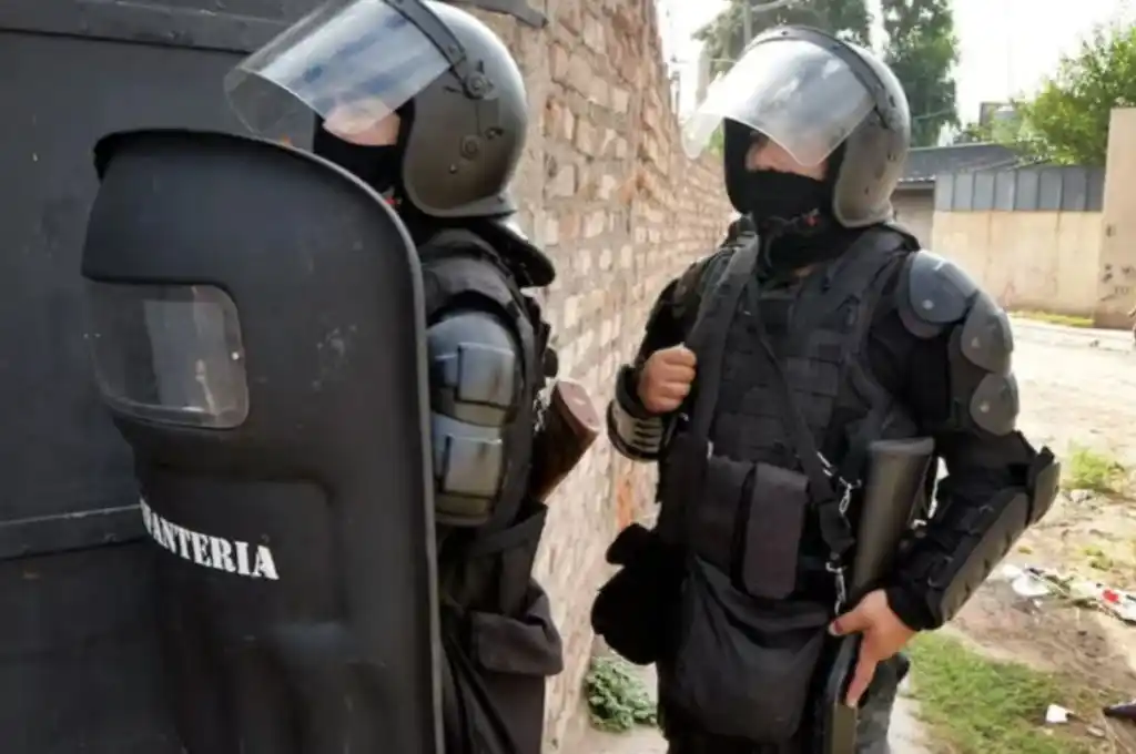 Joven atacado a balazos