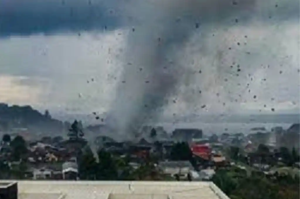 Impactante tornado en Puerto Varas