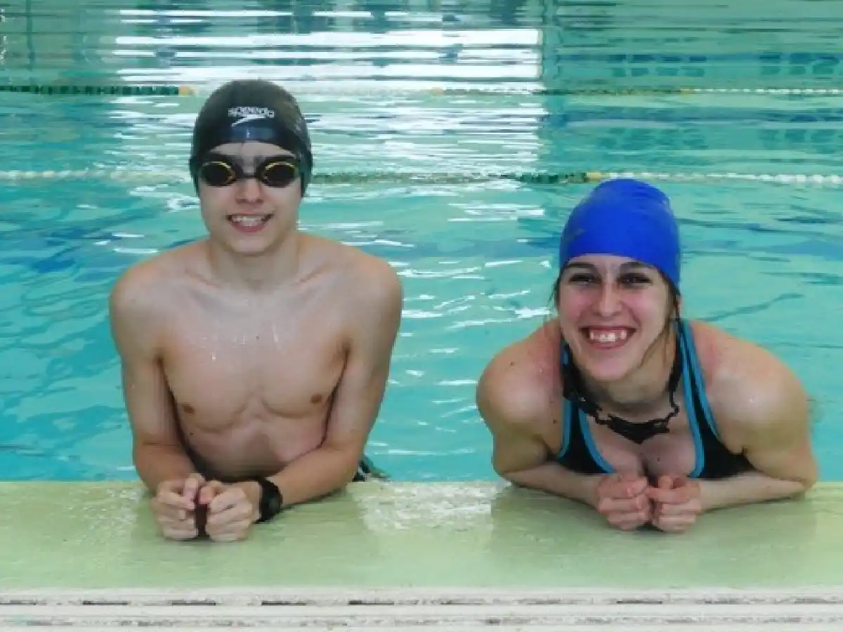 Se tira a la pileta por la “celeste y blanca”