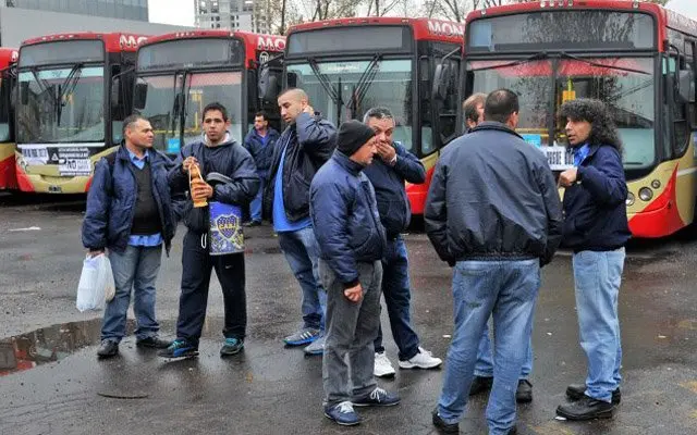 Se cumple una semana del paro de la línea 60
