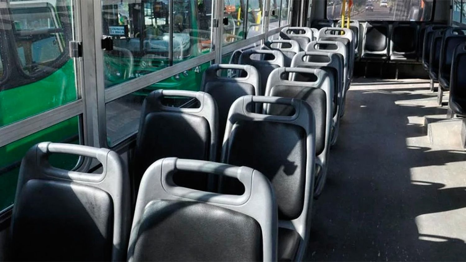 La UTA volvió a anunciar un paro de colectivos en el AMBA para el viernes